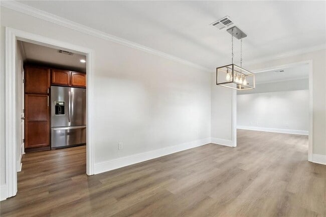 Building Photo - 2008 Taft Park