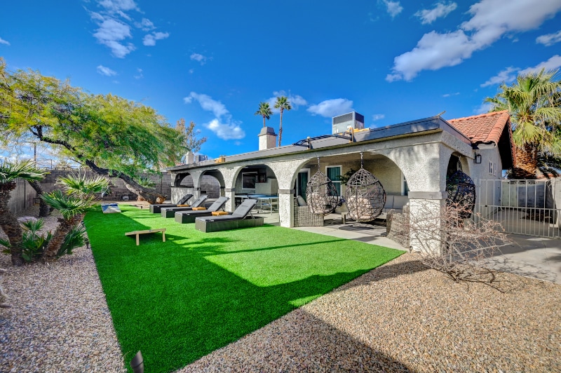 Building Photo - 2239 Heavenly View Dr