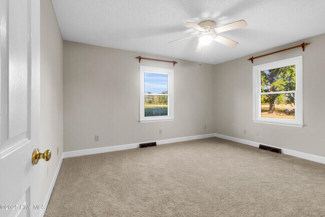 Building Photo - 209 McCoy Ave