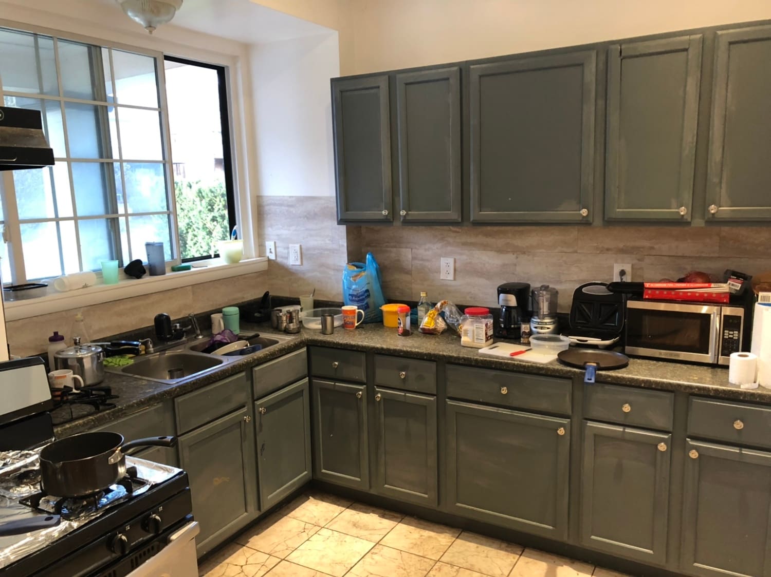 Building Photo - 5818 Hobart St