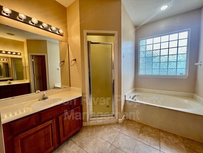 Building Photo - 12576 Arrowleaf Ln