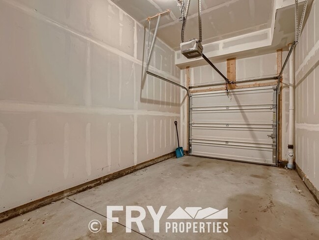 Building Photo - 1274 Quitman St