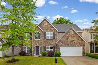 Building Photo - 4 bed/2.5 bath in Matthews - 1st Month's Rent only $1000!