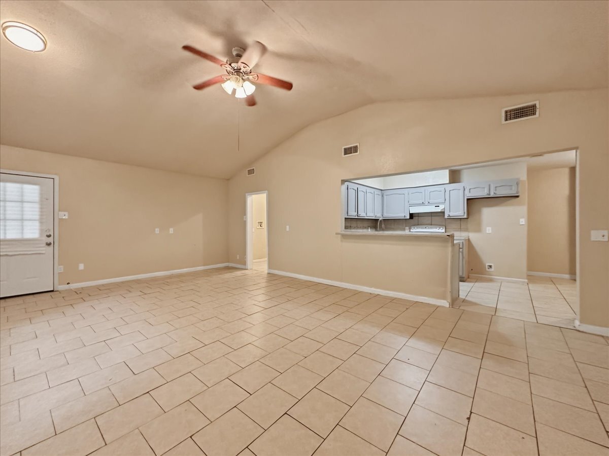 Building Photo - 5744 Guice Dr
