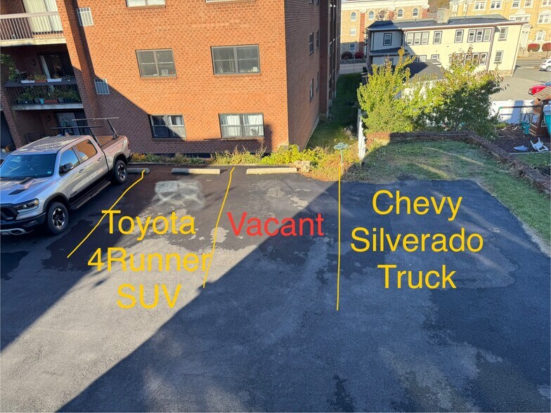Parking for unit - 10 Chestnut St