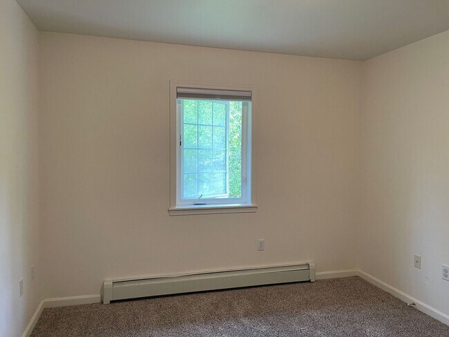 Building Photo - 6512 Wassim Cir