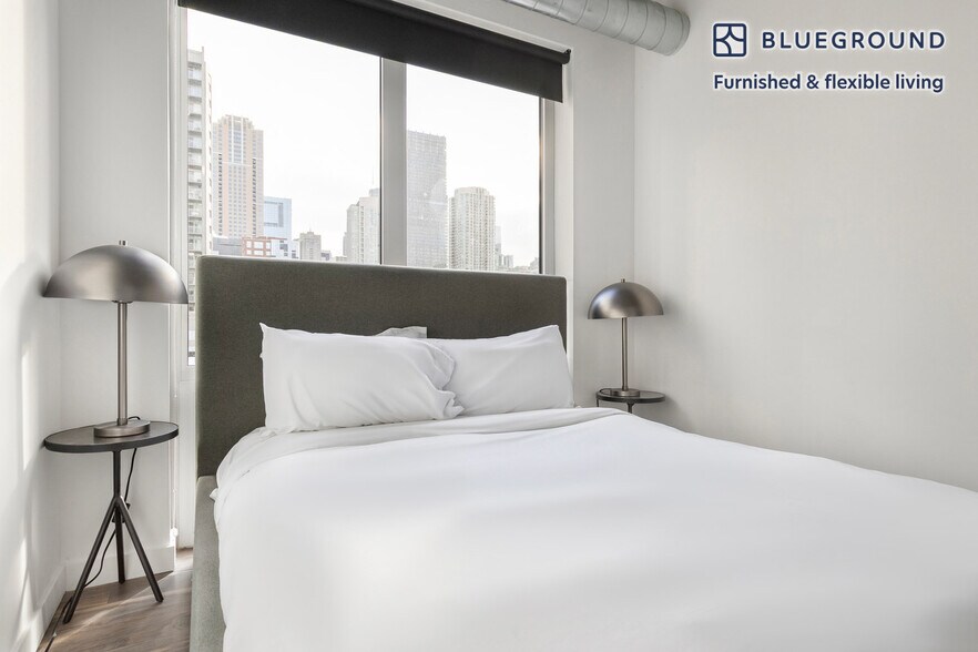 Building Photo - 61 W Erie St