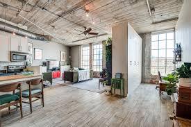 Primary Photo - Apartment for Rent