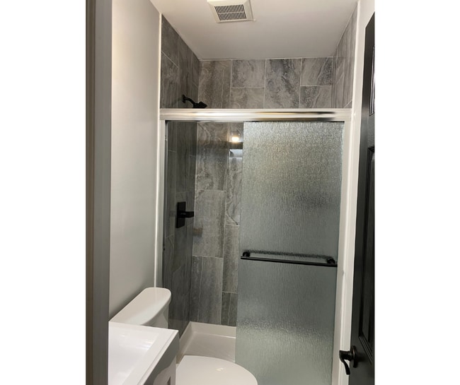 Building Photo - 2103 Belair Rd