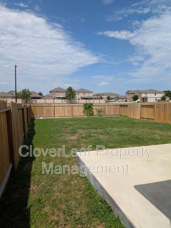 Building Photo - 712 Shoal Crk