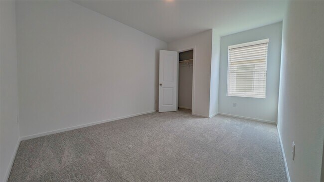 Building Photo - 21646 Cottonwood Mdws Trl