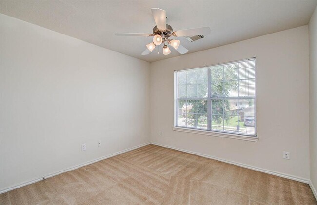 Building Photo - 12026 Parkers Hideaway Dr