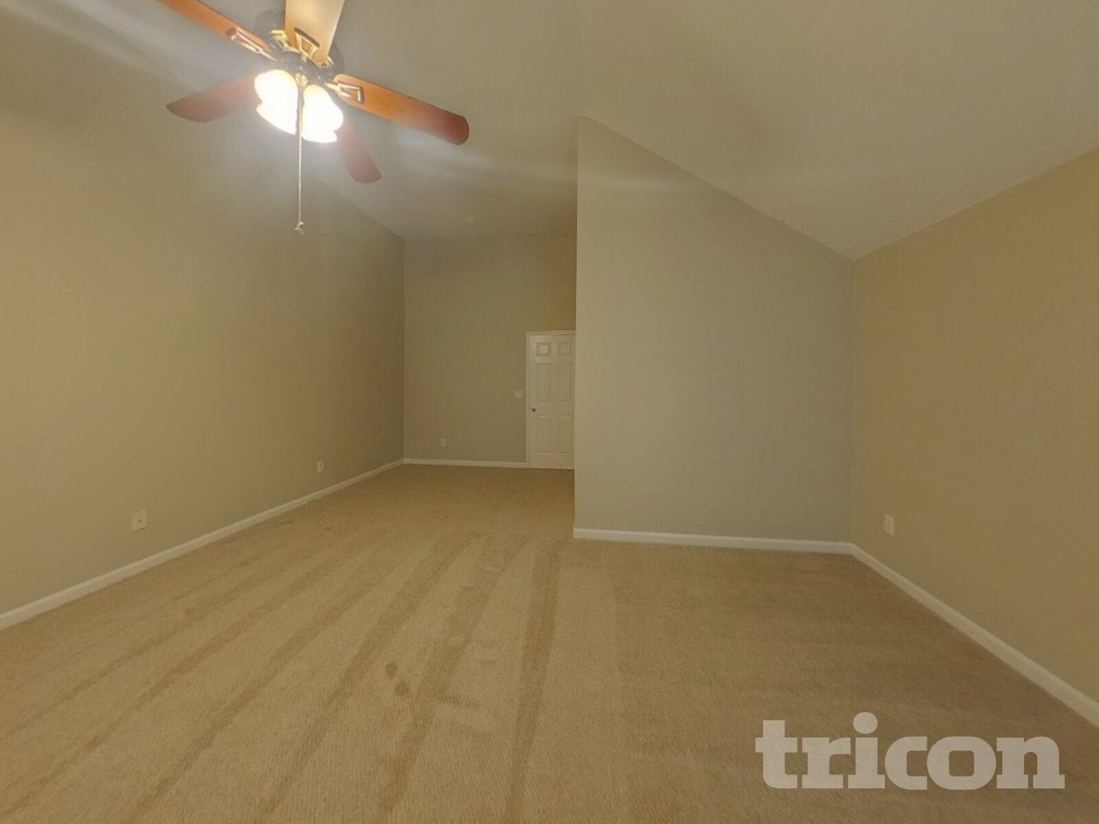 Building Photo - 5950 el Segundo Way