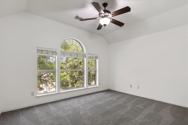 Building Photo - 3313 Oxsheer Dr