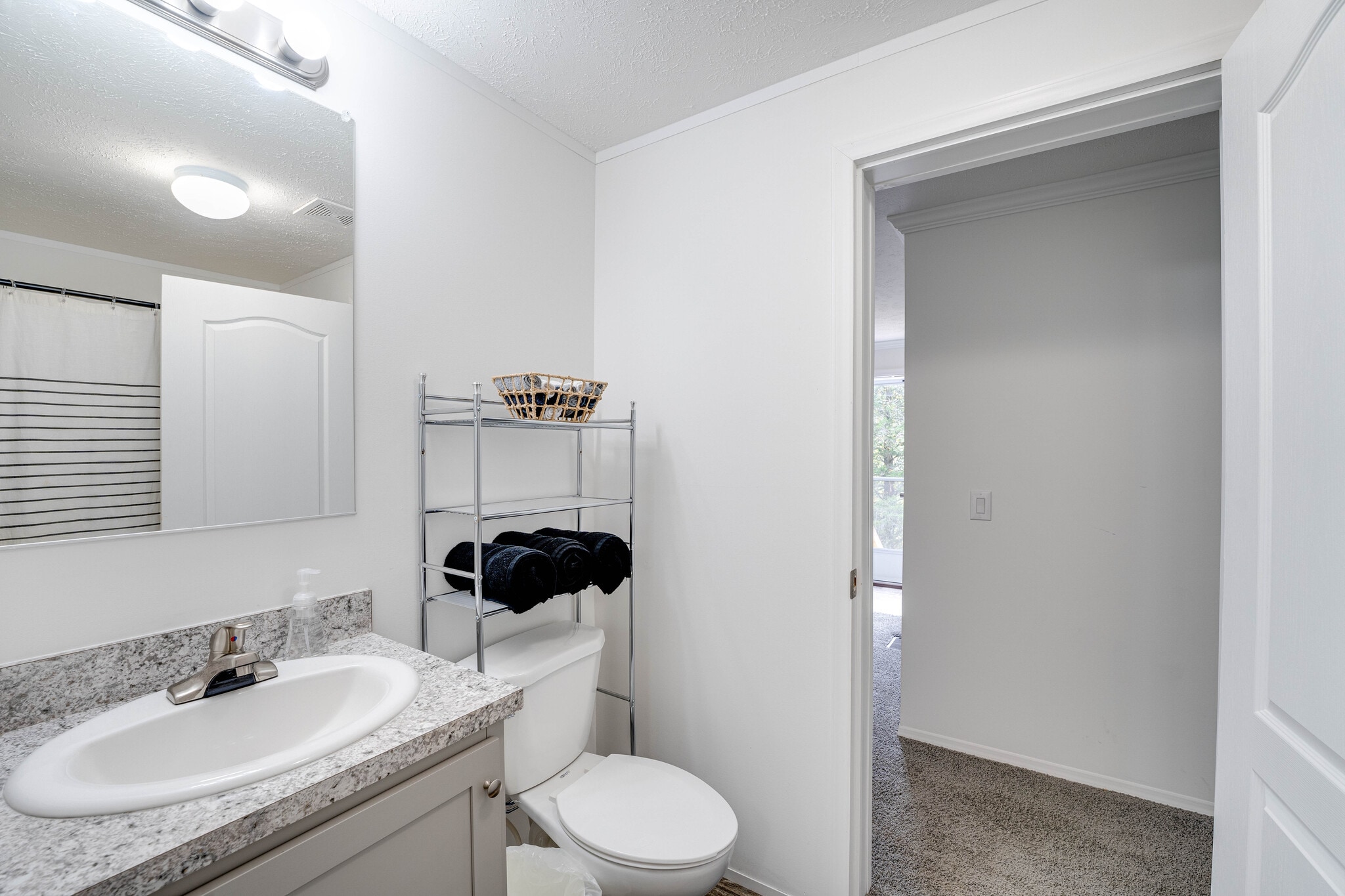 Building Photo - 1480 Gulley River Rd