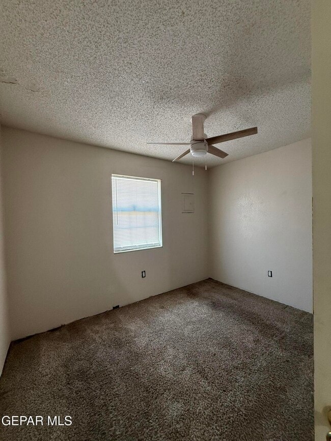 Building Photo - 140 Indian Head Rd