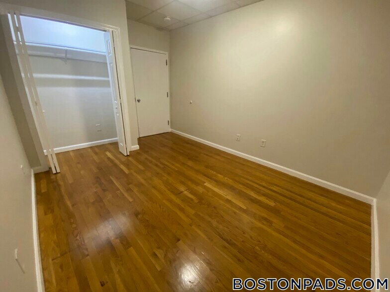 Building Photo - 22 High St