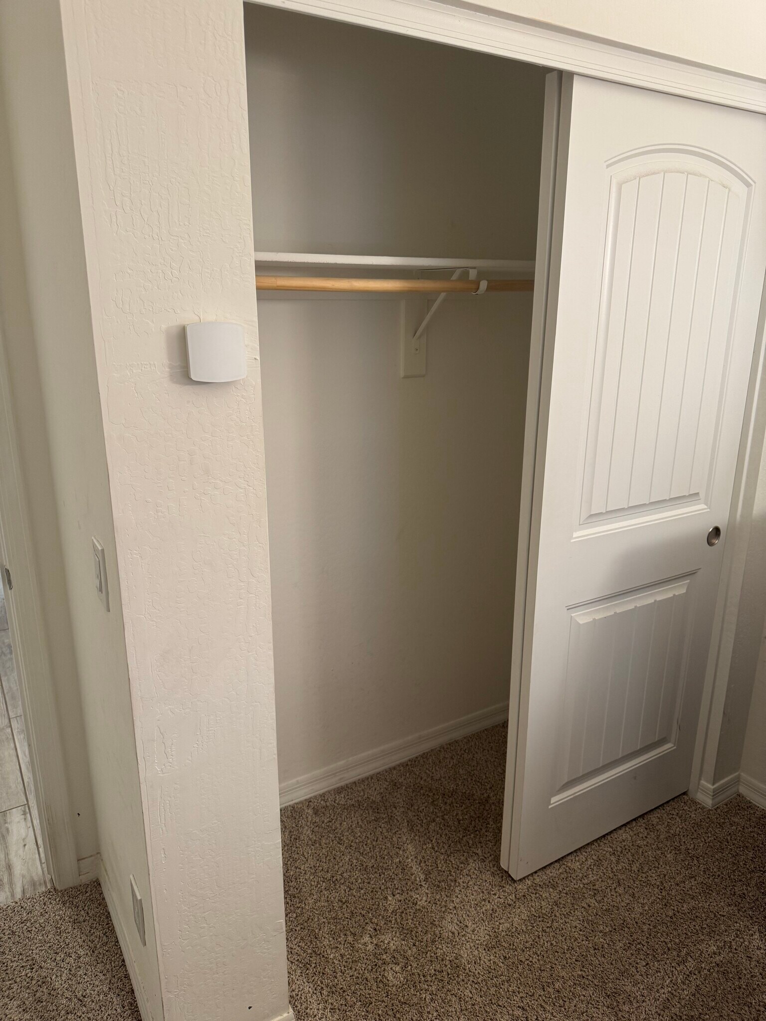 Building Photo - 11619 W Parkway Ln