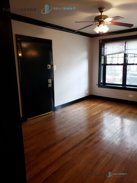 Building Photo - 4101 W Fletcher St