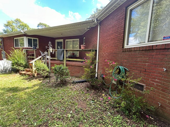 Building Photo - Rent to Own Opportunity!