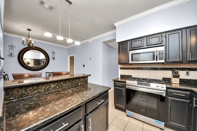 Building Photo - 12218 Taylors Crossing Dr