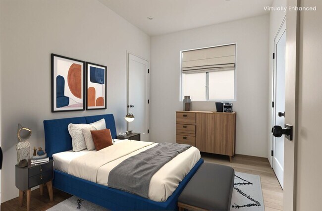 Building Photo - Beautiful 4 Bed House!