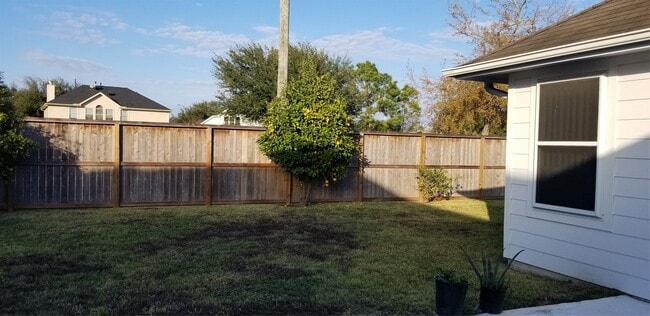 Building Photo - 15106 Brookwood Bridge Ln