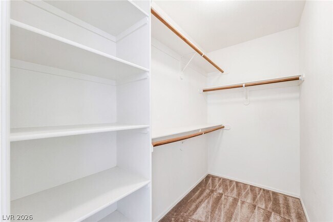 Building Photo - 9888 Sparrow Ridge Ave