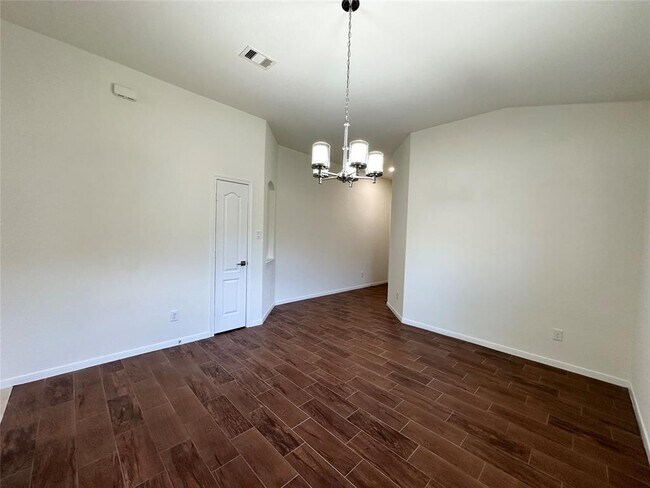 Building Photo - 23702 N Newport Bend