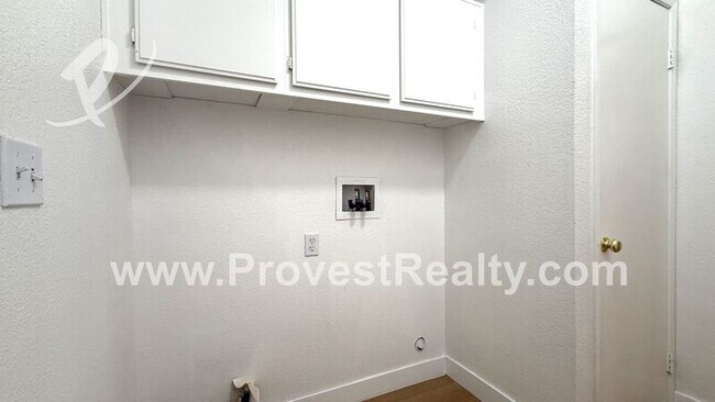 Building Photo - 13212 Ibsen Ln