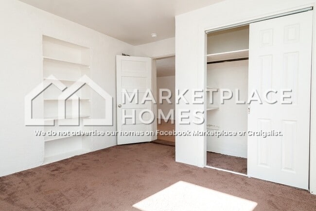 Building Photo - 1610 Jay St