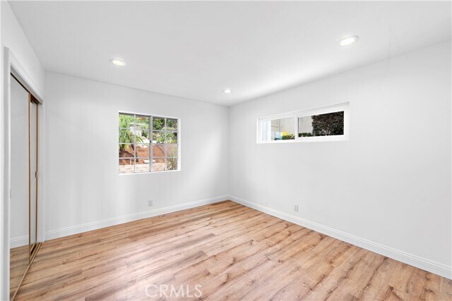 Building Photo - 2813 Chateau Way