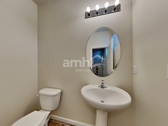 Building Photo - 1855 Blacktail Ln