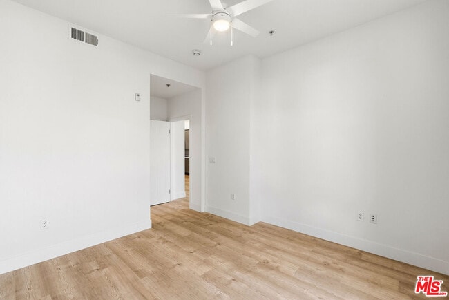 Building Photo - 12920 W Runway Rd