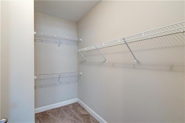 Building Photo - 3770 Shades Valley Ln