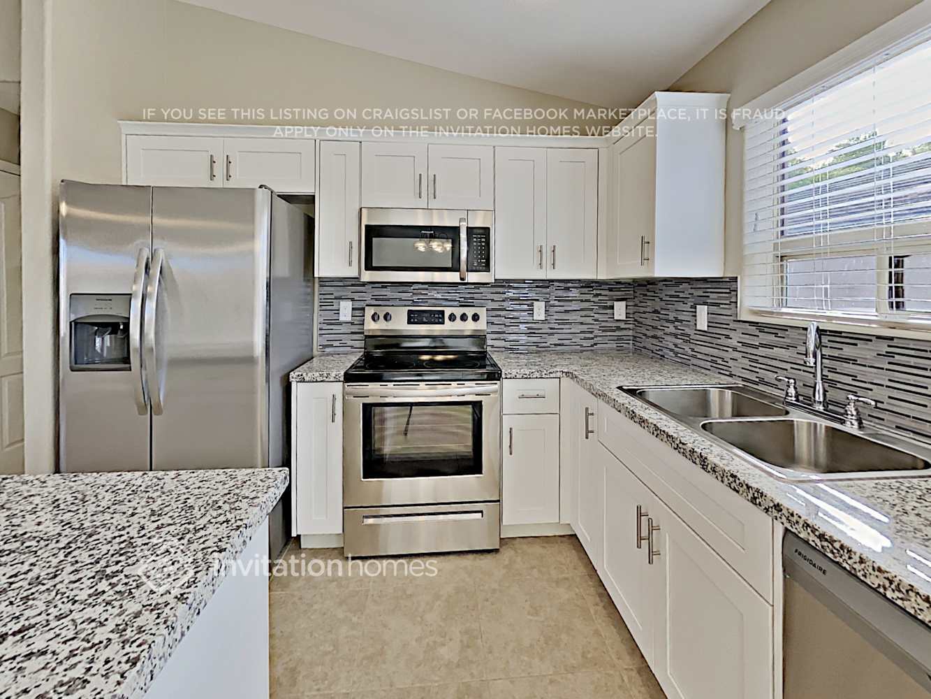 Building Photo - 35551 N Danish Red Trail