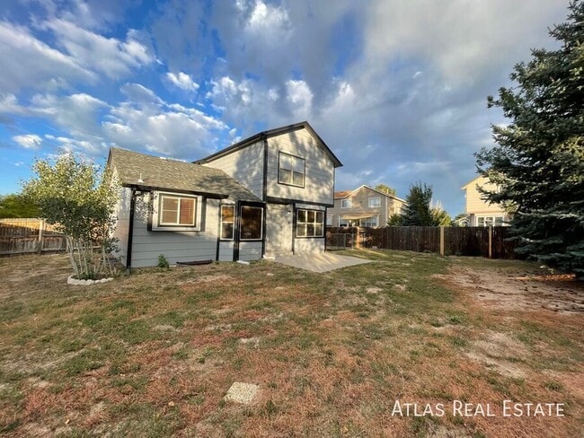 Building Photo - 4920 Braddock Dr