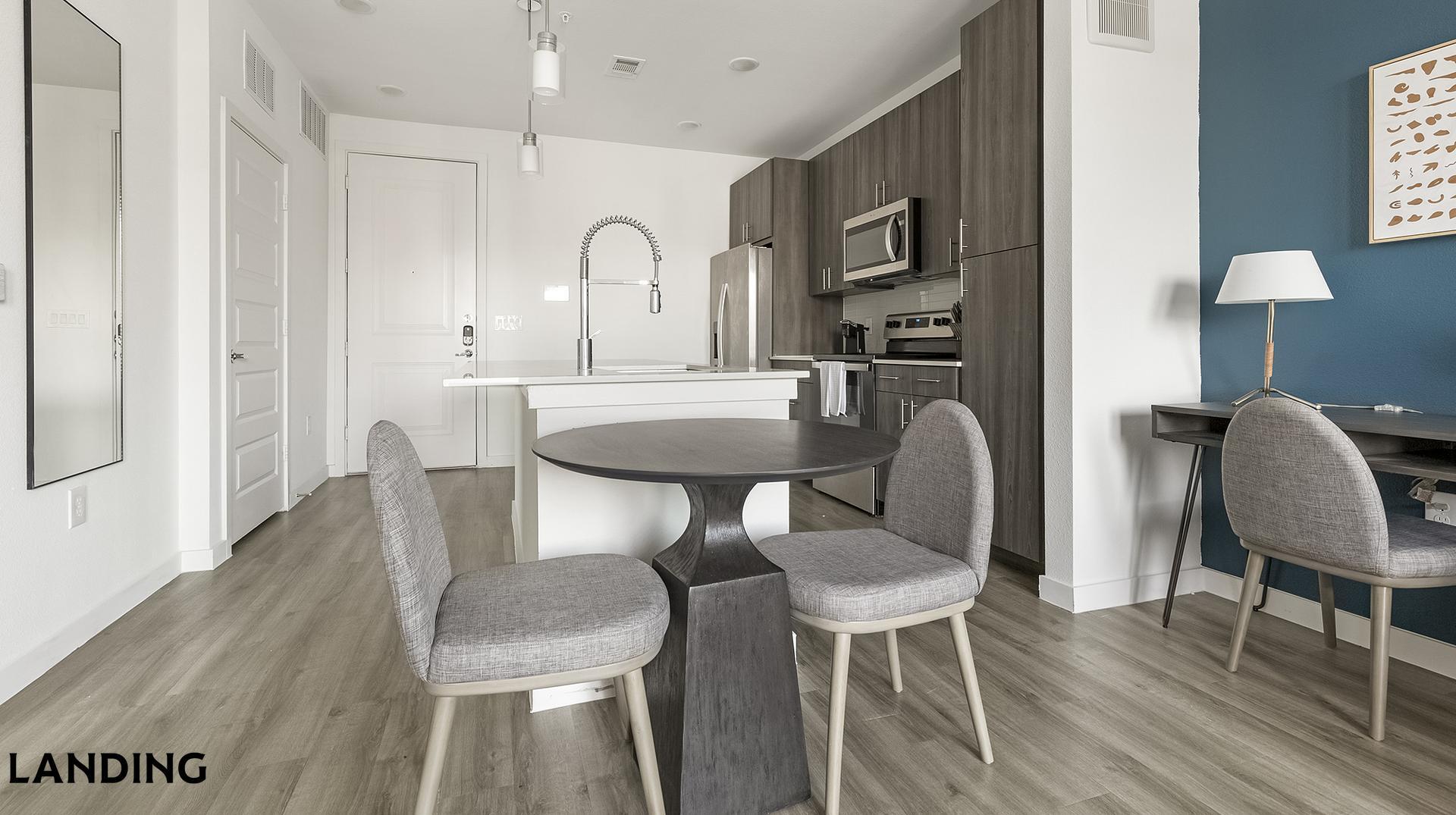 Building Photo - 7106 Culebra Commons