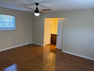 Building Photo - 2500 Shenandoah Dr