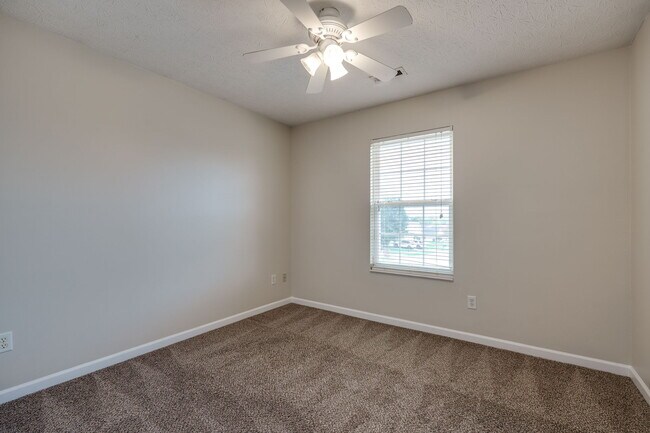 Building Photo - 3602 Winterwood Dr