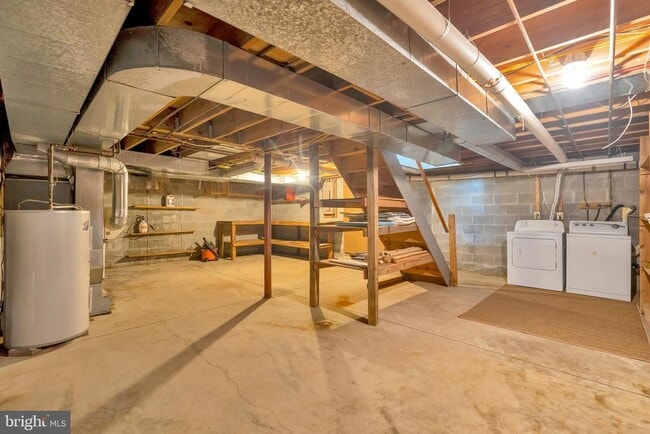 Building Photo - 431 Eagle Rd