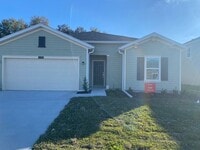 Building Photo - 3390 NE 38th Ln