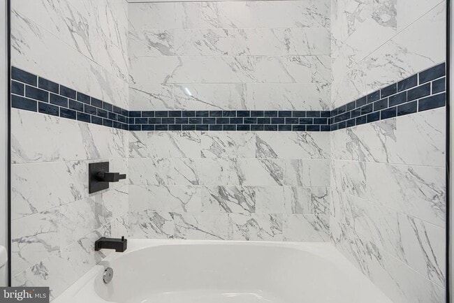 Building Photo - 9 Avenal Rd