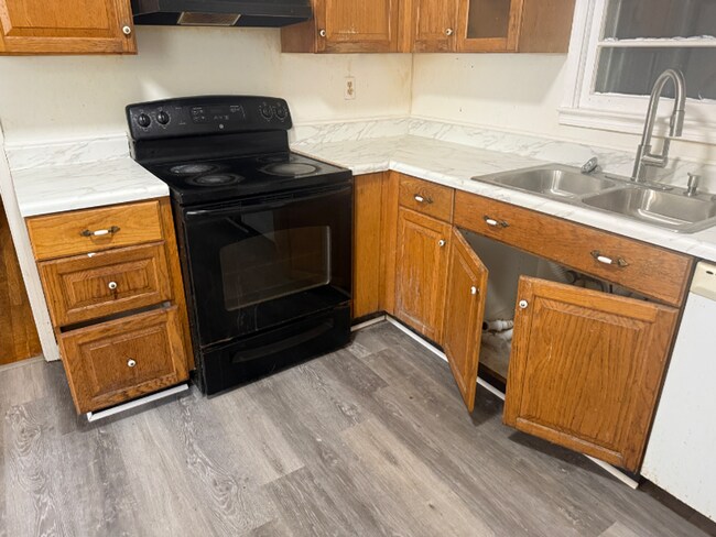 Building Photo - Spacious 3 Bed 1 Bath Home in Montgomery, AL - $1650/mo