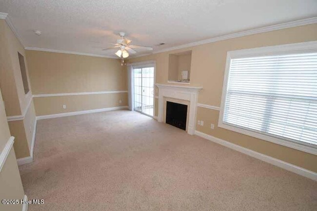 Building Photo - 104 Chandler Dr