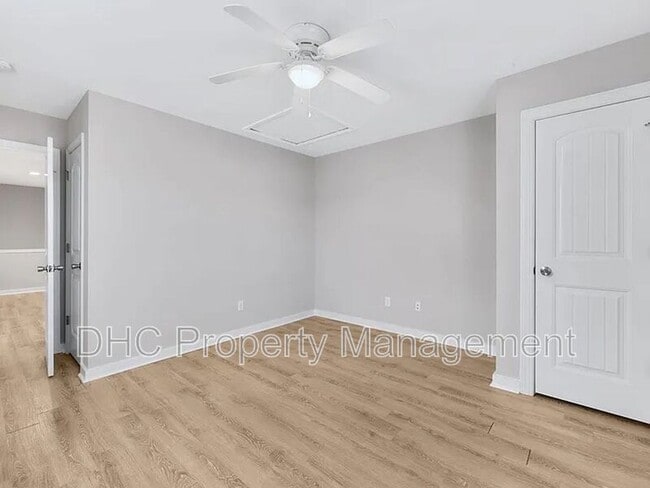 Building Photo - 1484 Norman Berry Dr