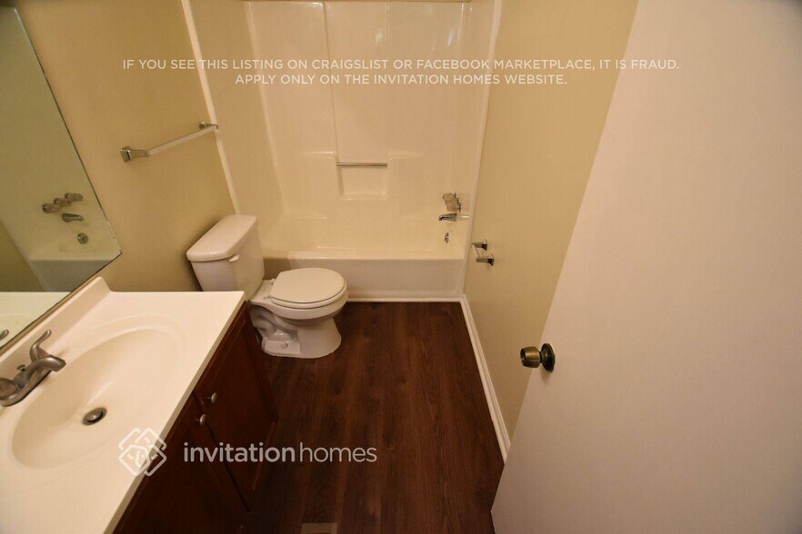 Building Photo - 5905 Sumter Dr