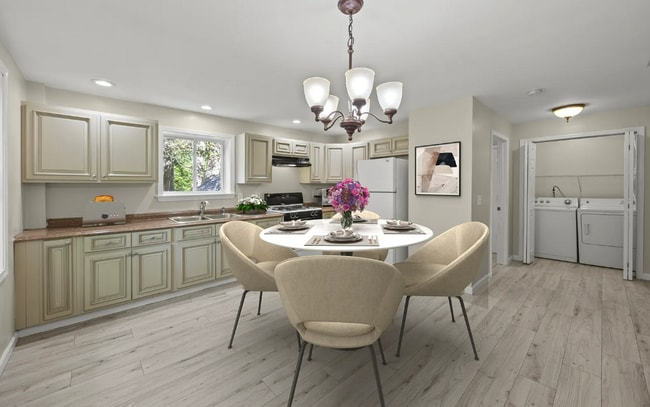 Building Photo - 20 School St