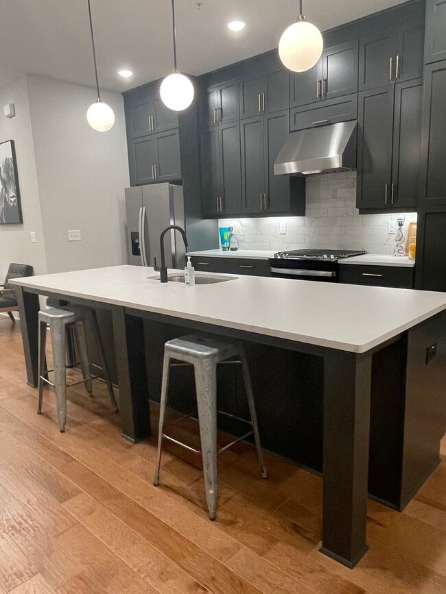 1033 Donald Lee Hollowell Pky NW 1033 Donald Lee Hollowell Pky NW