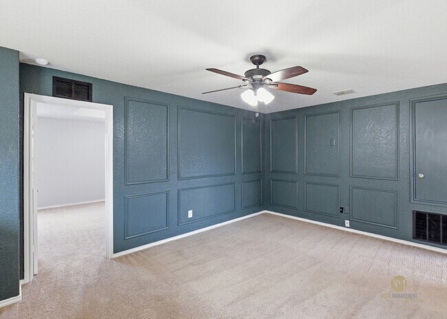 Building Photo - Silver Oaks Beauty | 3 Bed | 2.5 Bath | 1,812 Sq Ft | Corner Lot in 78254